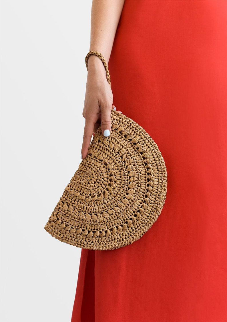 Crochet Raffia Clutch, Half Moon Clutch, Straw Wristlet Purse, Minimal Boho Clutch, Raffia Handbag, Crochet Summer Bag Raffia Moon Clutch image 4