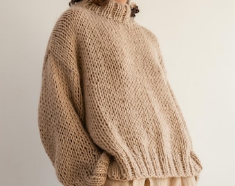 Boxy Mohair Sweater in Honey, Hand Knit Pullover, Chunky Mohair Jumper, Oversized Knitted Sweater in Kid Mohair, Beige Turtleneck, Loose Fit