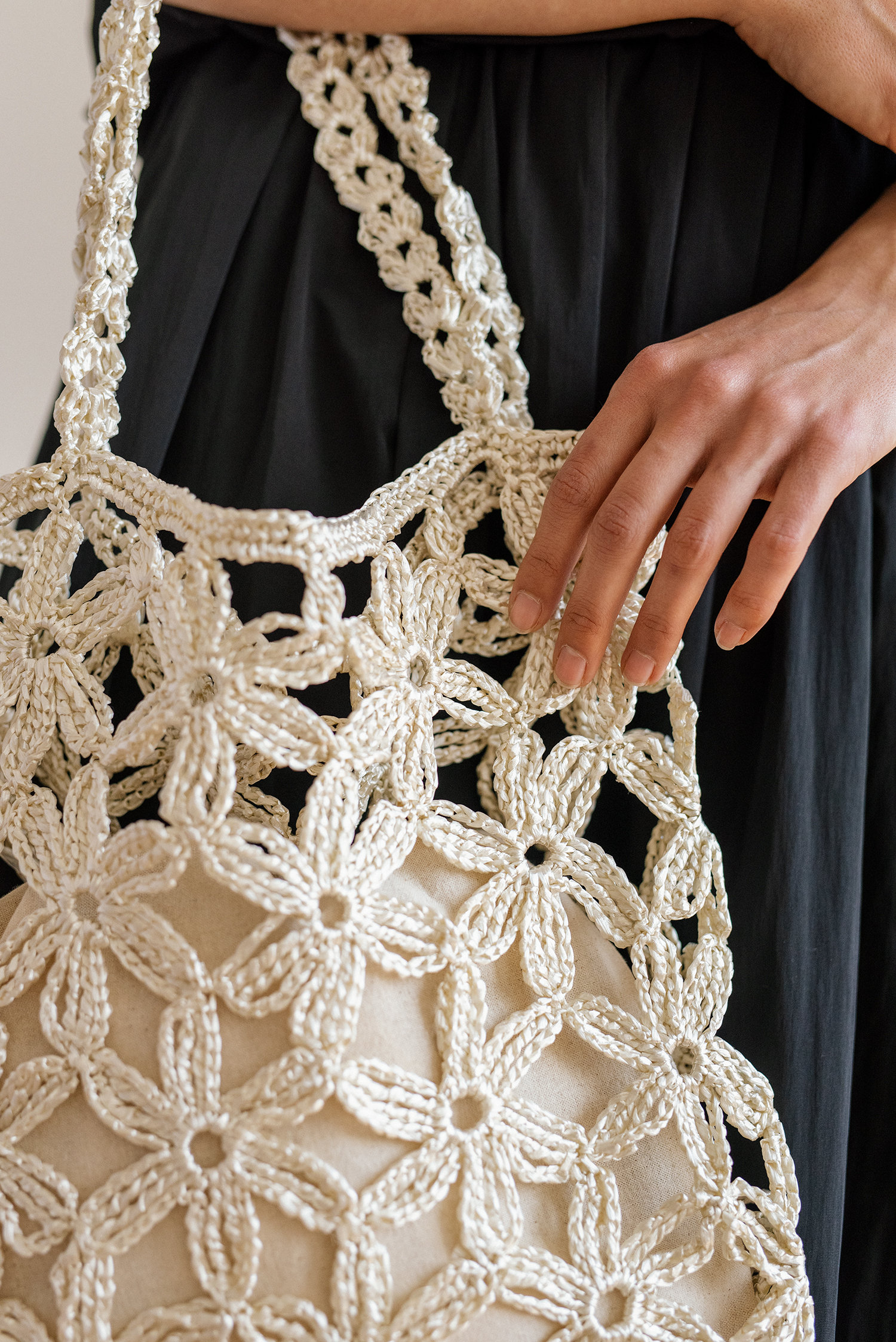 Flower Crochet Raffia Tote Bag in Seashell, Summer Tote Bag