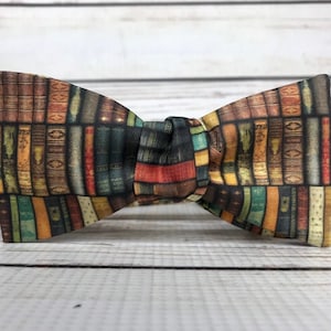 Book bowtie, library bow tie, book lover gift, library gift