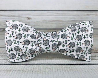 Hedgehog bowtie, woodland bowtie, woodland wedding, hedgehog accessory, gift, Erinaceinea, mens, womans