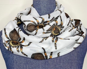 Tarantula scarf, Spider scarf, arachnid gift, arachnologist accessory, entomologist scarf, biology teacher gift, zoology scarf