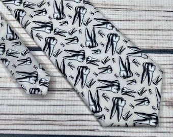 Teeth necktie, Dentist necktie, Human Molars, Dentist gift, dental graduation gift, hygienist gift, dentist apparel, dentist boss gift