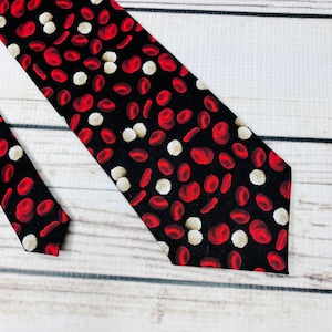 Hematology tie, red blood cells, white blood cells, phlebotomist necktie, Science tie, Doctor tie, hematology gift, medical necktie