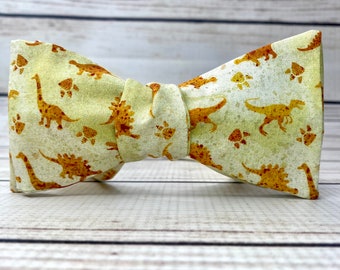 Dinosaur bowtie, Paleontology bowtie, adult and kids dinosaur bowtie, paleontologist, prehistoric bowtie,