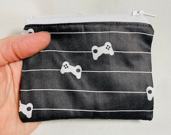 Video game zipper pouch, pinstripe card wallet, black and white coin purse, game controler coin wallet, video games coin pouch