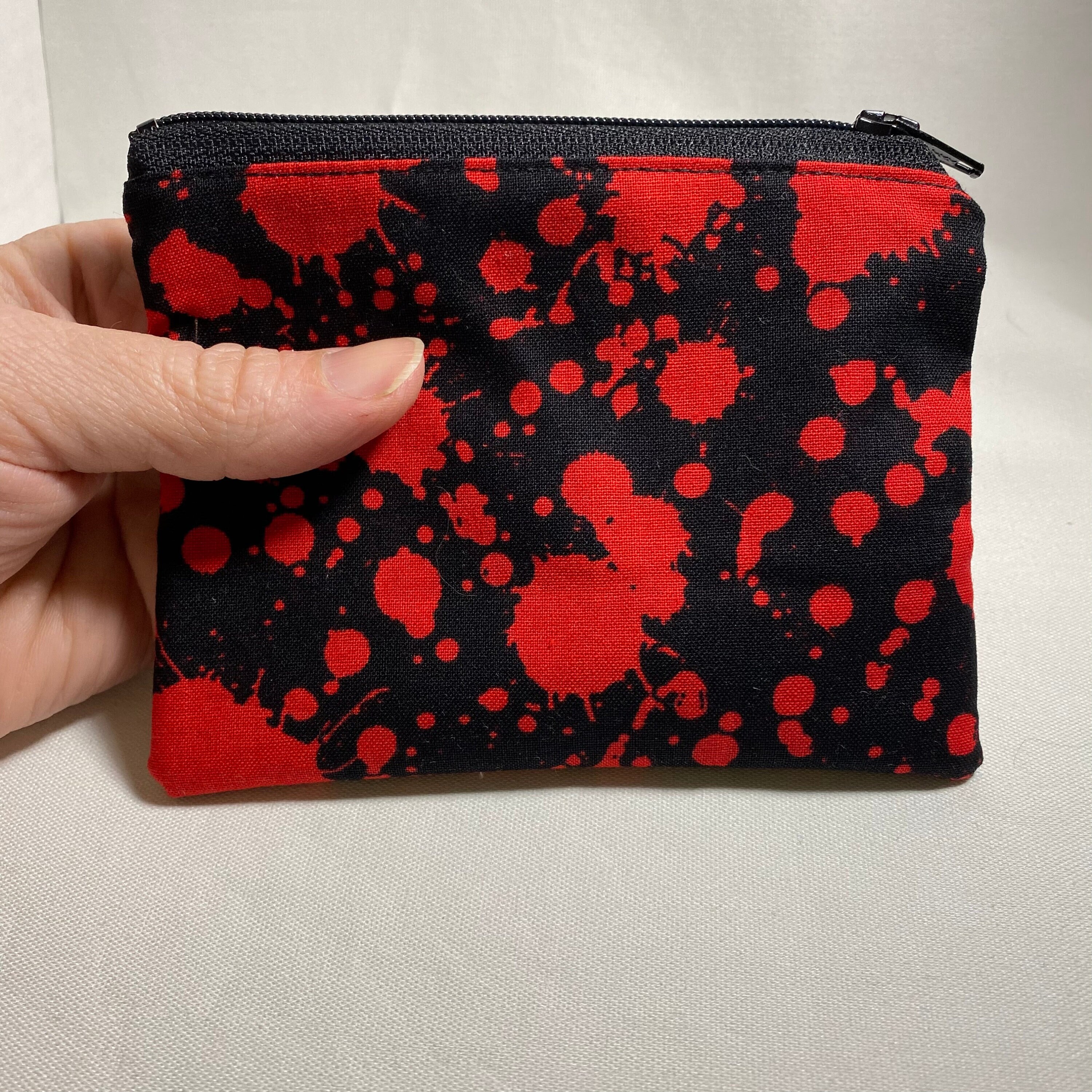 *p(R)ojectR® Logo Printed Coin Purse Logo Printed Coin Purse | *p(R)ojectR® | VERTICAL GARAGE