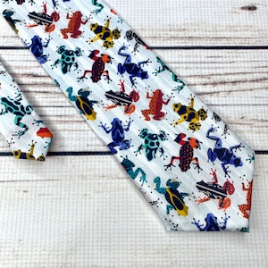 Poison Dart Frog tie, Colorful frog tie, Biology teacher tie, biology gift, frog gift, frog lover, tree frog necktie, rain forest gift