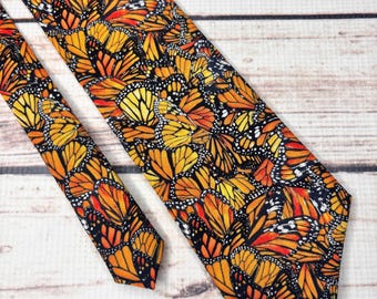 Cravatta con farfalla monarca, cravatta entomologica, accessorio insetto, arancione e nera