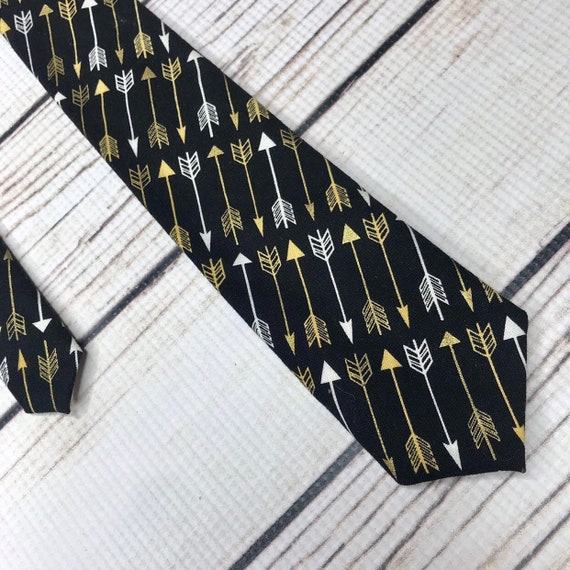 arrow necktie