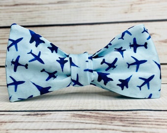 Airplane bowtie, air plane bow tie, plane bowtie, pilot tie, pilot bowtie, aircraft bowtie, mens bowtie, airplane gift