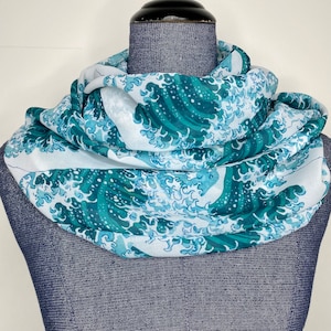 Ocean Waves scarf, Great Wave off Kanagawa, Chiffon Infinity scarf, Japanese Wave scarf, ocean gift