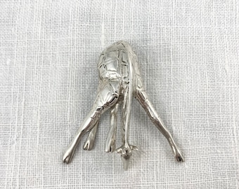 Vintage Giraffe Brosche, silberfarbene Tier Anstecknadel unsigniert