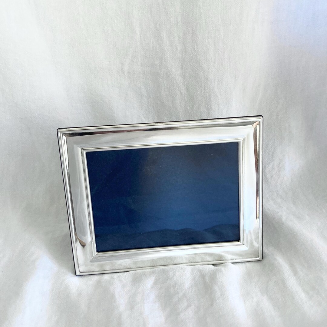 sterling silver reed and ribbon rectangular picture... Carrs Sterling Picture Frame: English Sheffield Silver 5" X 7" Photo - Etsy