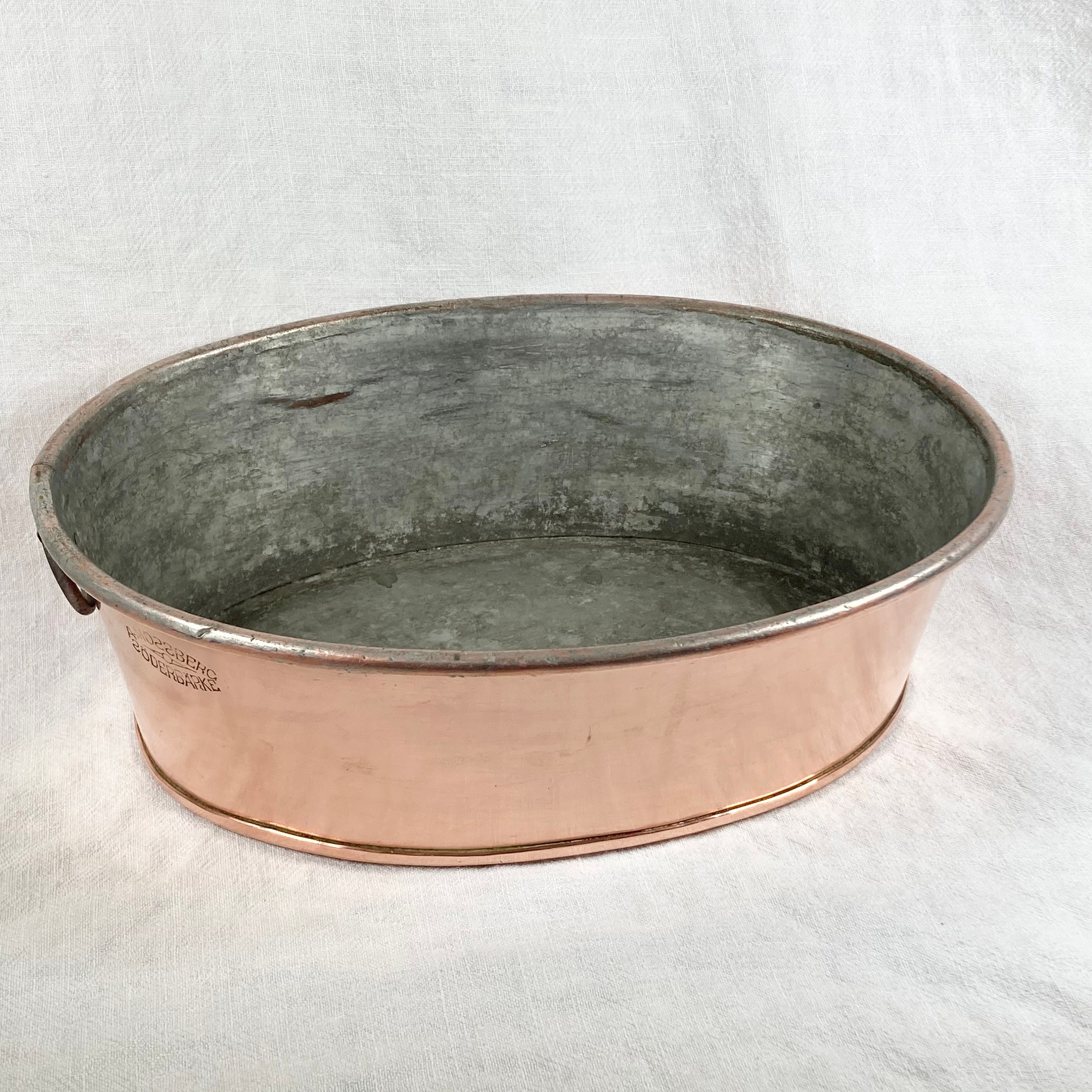 Een Hoorn - Beautiful red copper oven oval pans - Copper