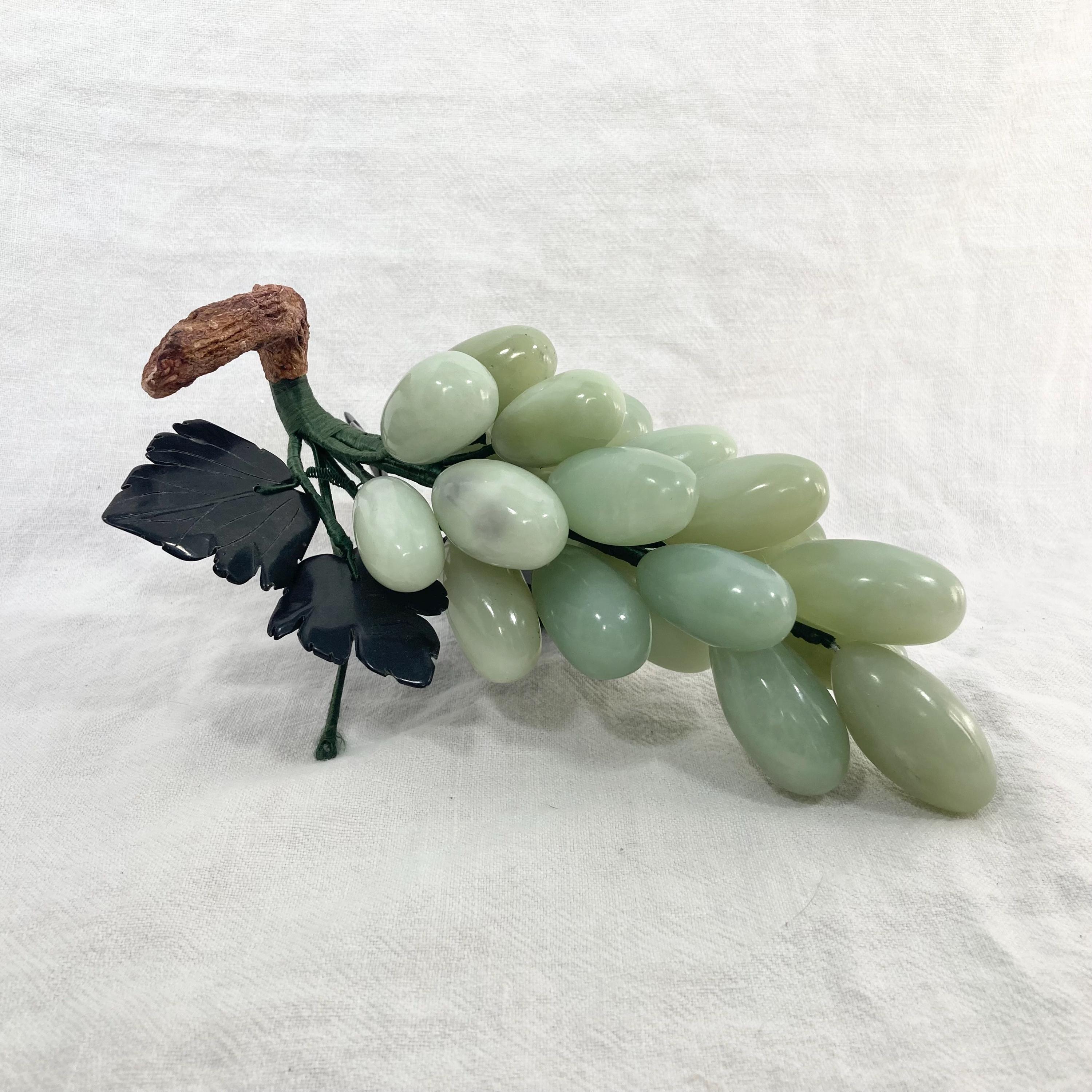 翡翠のブドウの房 - Etsy 日本