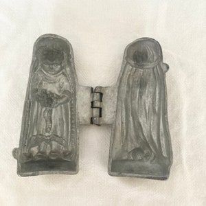 1930s Bride Ice Cream Mold, Hinged  E&Co, Eppelsheimer Co #1148, Antique Pewter