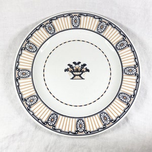 Wedgwood Eturia Plate  Chippendale Black and Gold Pattern