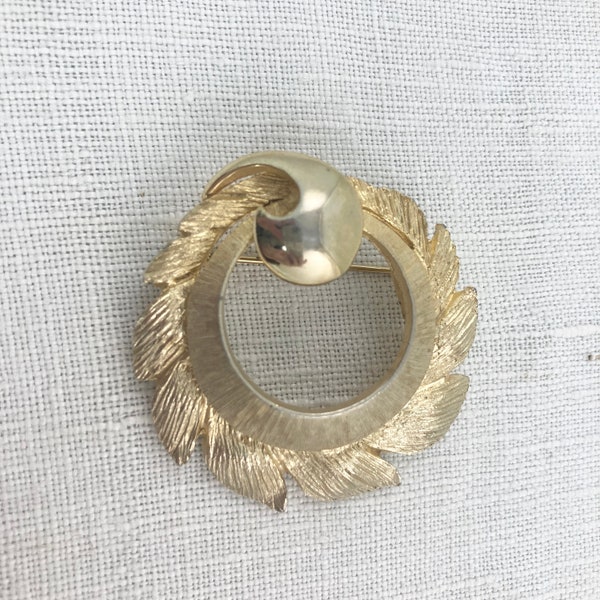 Ledo Signed pin:  Gold Swirl Vintage Costume Brooch, Polcini