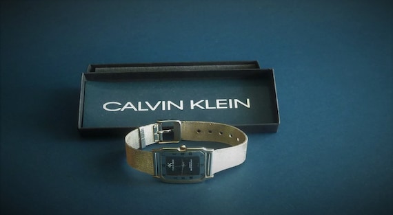 Calvin Klein Unisex rectangular watch - image 3
