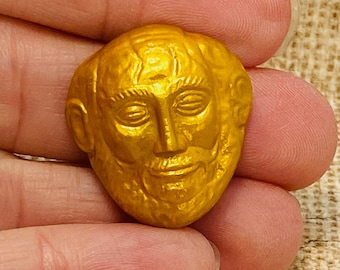 Ancient Gold Mask of Agamemnon Tiny Museum Reproduction Archeology Artifact Primitive Art Mycenae Greek French Feve Dollhouse Miniature XX6