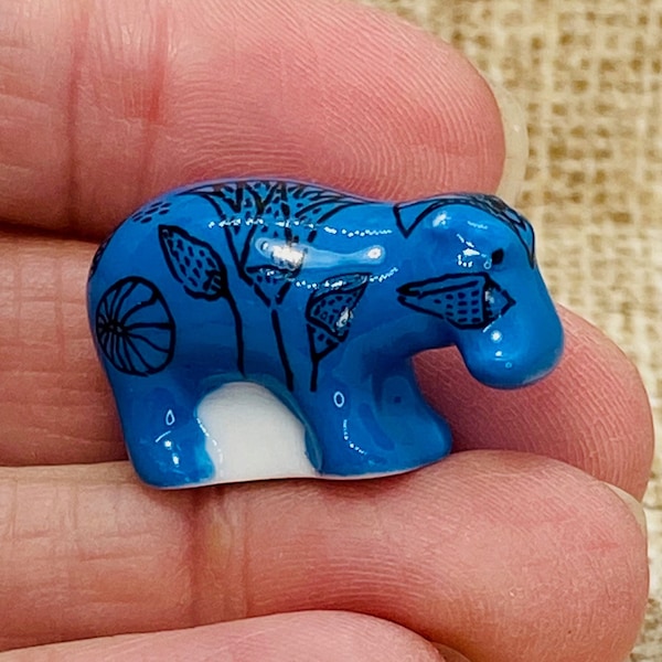 Ancient BLUE FAIENCE HIPPO Tiny Museum Reproduction Archeology Artifact Primitive Art Mini French Feve Feves Dollhouse Miniature XX6