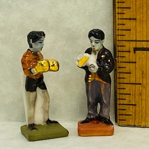 CHARLIE CHAPLIN O Pequeno Vagabundo Campeão Poses do Filme Ator Filmes Mudos - Feve Feves Porcelana Estatuetas Vintage Miniaturas de Casa de Bonecas N43