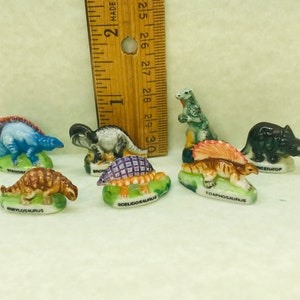 Tiny DINOSAURS T-Rex Stegosaurus Ankylosaurus Brontosaurus Triceratops Iguanodon -  Feve Feves Porcelain Figurines Dollhouse Miniature NN71