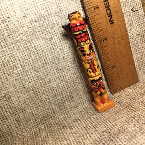 TOTEM POLE American INDIAN - Wild West  3 pcs - French Feve Feves Porcelain Dollhouse Miniatures VV9