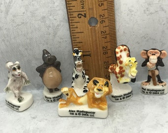 Free Free King Julien Svg 409 SVG PNG EPS DXF File