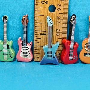 Electric & Acoustic GUITARS Tiny Musical Instruments Music Musician Rock Guitarist French Feve Feves Dollhouse Miniatures Y8