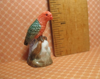 Vibrant Colors Red PARROT Tropical Bird MACAW Miniature - French Feve Feves Porcelain Figurine Dollhouse Miniatures R40
