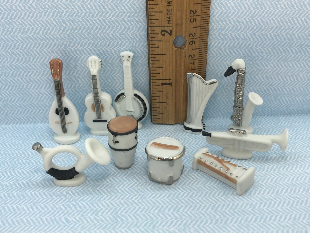 clearance-tiny-white-musical-instruments-mandolin-banjo-guitar-harp