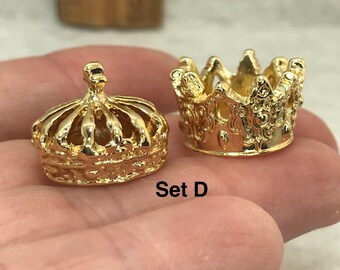 Miniatura Corona Reale In Porcellana Dipinta Per Casa Delle Bambole Scala 1:12