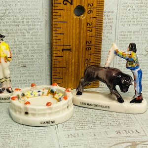 Spanish Bullfighting Arena Matador Toreador Bull Fight Stadium VINTAGE French Feve Feves Porcelain Figurine Doll House Miniatures QQ117