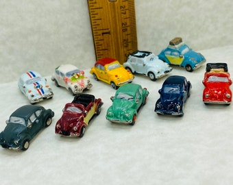Tiny  VW Cars 2CV Bugs Mini AUTOMOBILES Car Auto Retro Sports  - French Feve Feves Figurines Dollhouse Dollhouse Miniatures U4