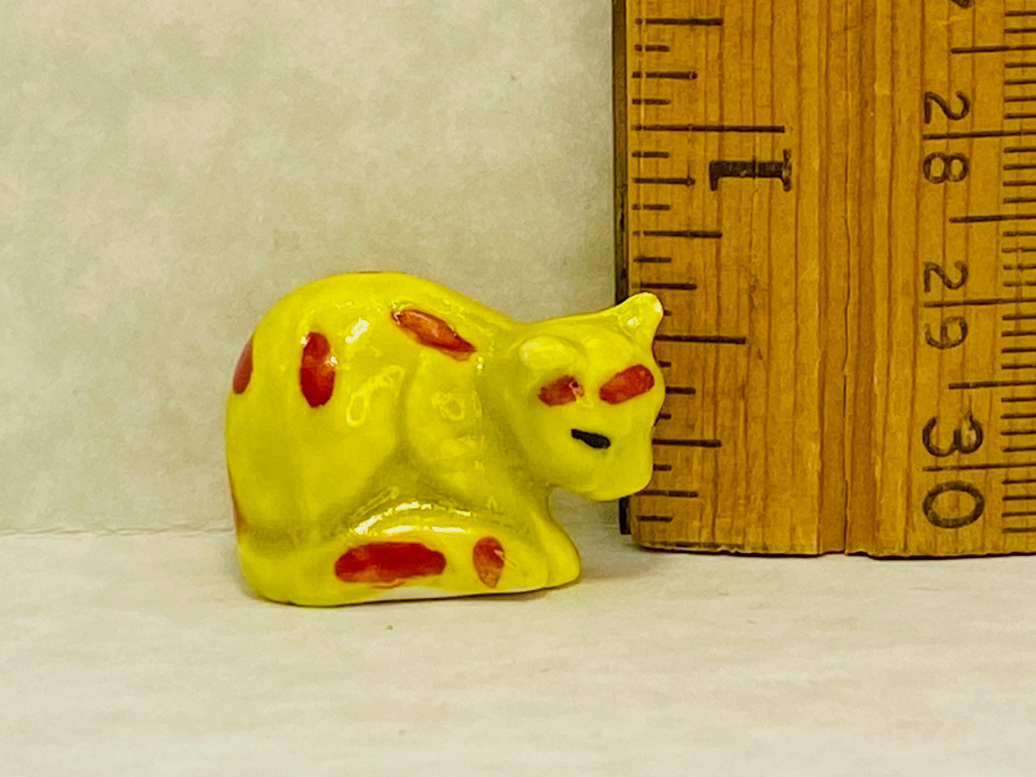 Pop Art CATS Kitten Kitty Cat Hand Painted Porcelain French Feve Feves Dollhouse Figurines Miniatures AA104