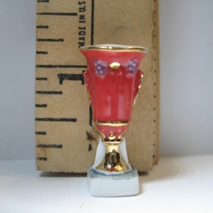Tiny Antique Repro Red Vase Urn Chalice Fancy Porcelain French Feve Feves Porcelain Figurines Dollhouse Miniatures Mini H56