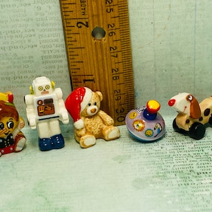 Tiny  RETRO TOYS Pinocchio Robot Teddy Bear Dog Pull Toy Bear Top Nursery Playroom  Porcelain French Feve Feves Dollhouse Miniatures TT27