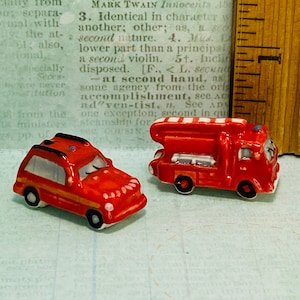 Tiny Vintage FIRE TRUCKS Ladder Engine Pumper Tanker Hose Truck Car Cars Vehicle   French Feve Feves Figurines Dollhouse Miniatures  MM161