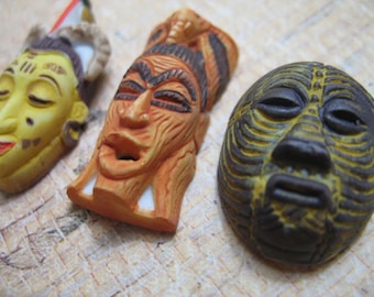 Tiny AFRICAN MASKS Tribal Ethnic Africa Primitive Art French Feve Feves Figurine Dollhouse Miniature U64