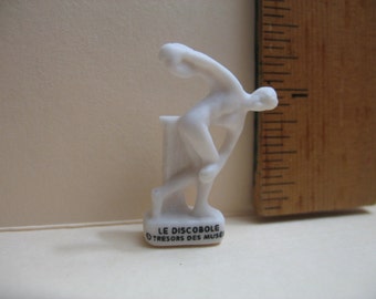 Greek Sculpture Museum Art Discobolus Athlete Disc Thrower - Feve Feves Porcelain Figurines King Cake Baby Doll House Miniature mini A31