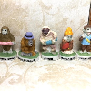 CLEARANCE Tiny PRIMATES Species Orangutan Howler Gibbon Macaque Chimpanzee Chimp Monkey Ape French Feves  Dollhouse Miniature J60