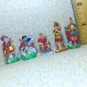 Romans vs Gauls:Roman Legionnaire Praetorian Guard Centurion Soldier Warriors - French Feve Feves Figurines Dollhouse Miniature P55