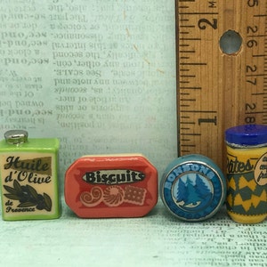 Tiny Vintage Style Food Packages Kitchen Olive Oil Biscuits Pasta Bonbons - French Feve Feves Porcelain Figurine Dollhouse Miniatures P78
