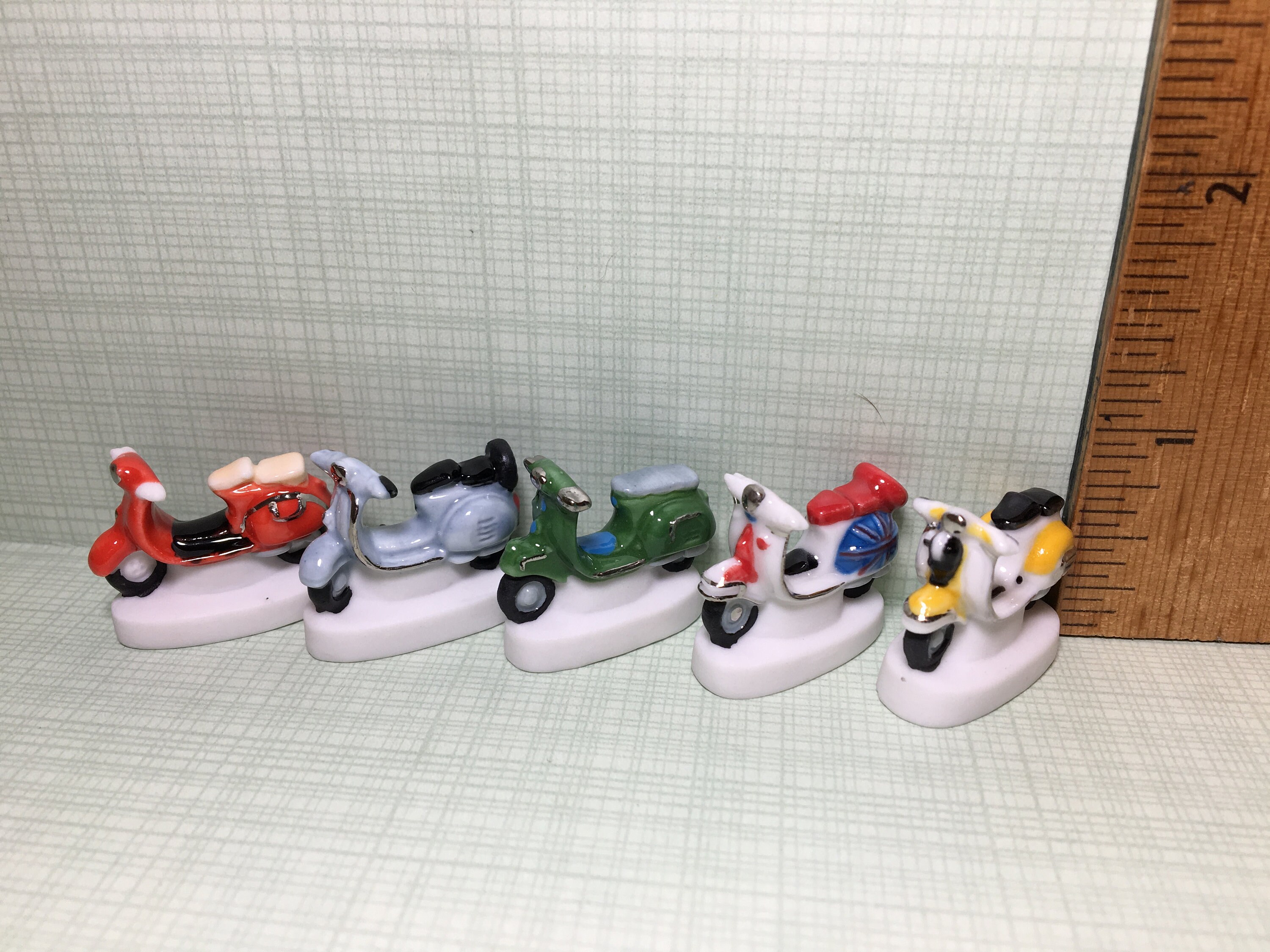 Tiny Retro MOTOR SCOOTERS Scooter Vintage Bikes Mid Century - French Feve Feves Figurines Dollhouse Miniature BB22