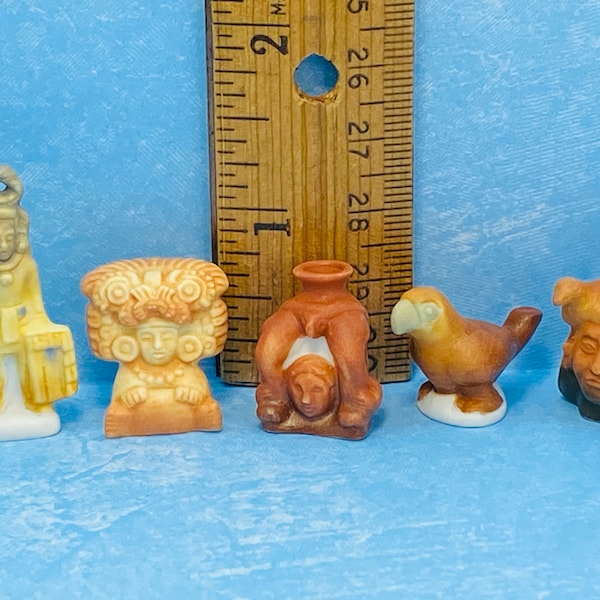 Tiny Pre-Columbian POTTERY Artifacts South American Vase Statue Jug Museum Art French Feve Feves Figurines Dollhouse Miniatures S120