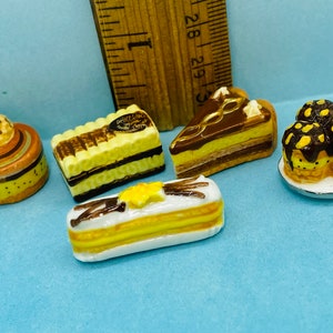 Tiny VANILLA Desserts Pastries Layer Cake Pastry Chou Puff Éclair Mille Feuille Chocolate French Feves Porcelain Dollhouse Miniatures Y2