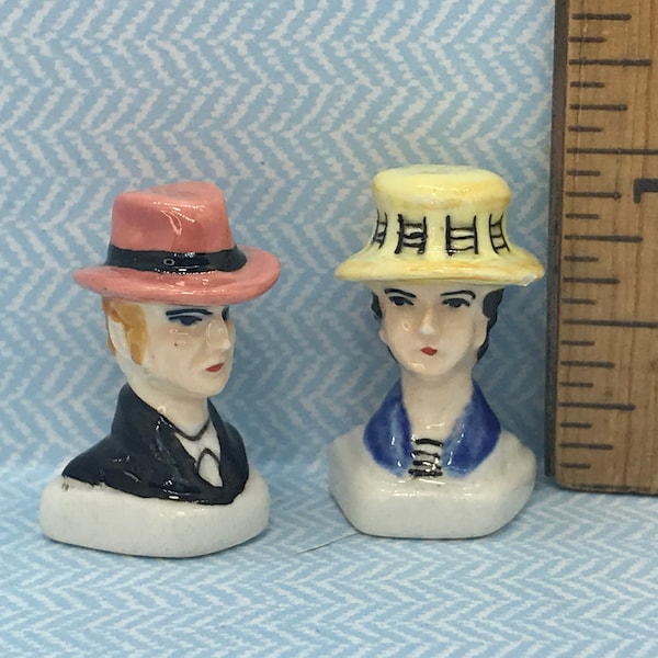 Fashionable Busts couple in HATS Man Woman at the Horse Races Chapeau Fashion Hat - French Feve Feves Figurines Dollhouse Miniatures JJ81
