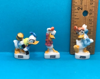 ヴィンテージ ディズニー ドナルドダック ハンマーと帽子付き - フランス製 Feve Feves 磁器製フィギュア ドールハウス ミニチュア BB39